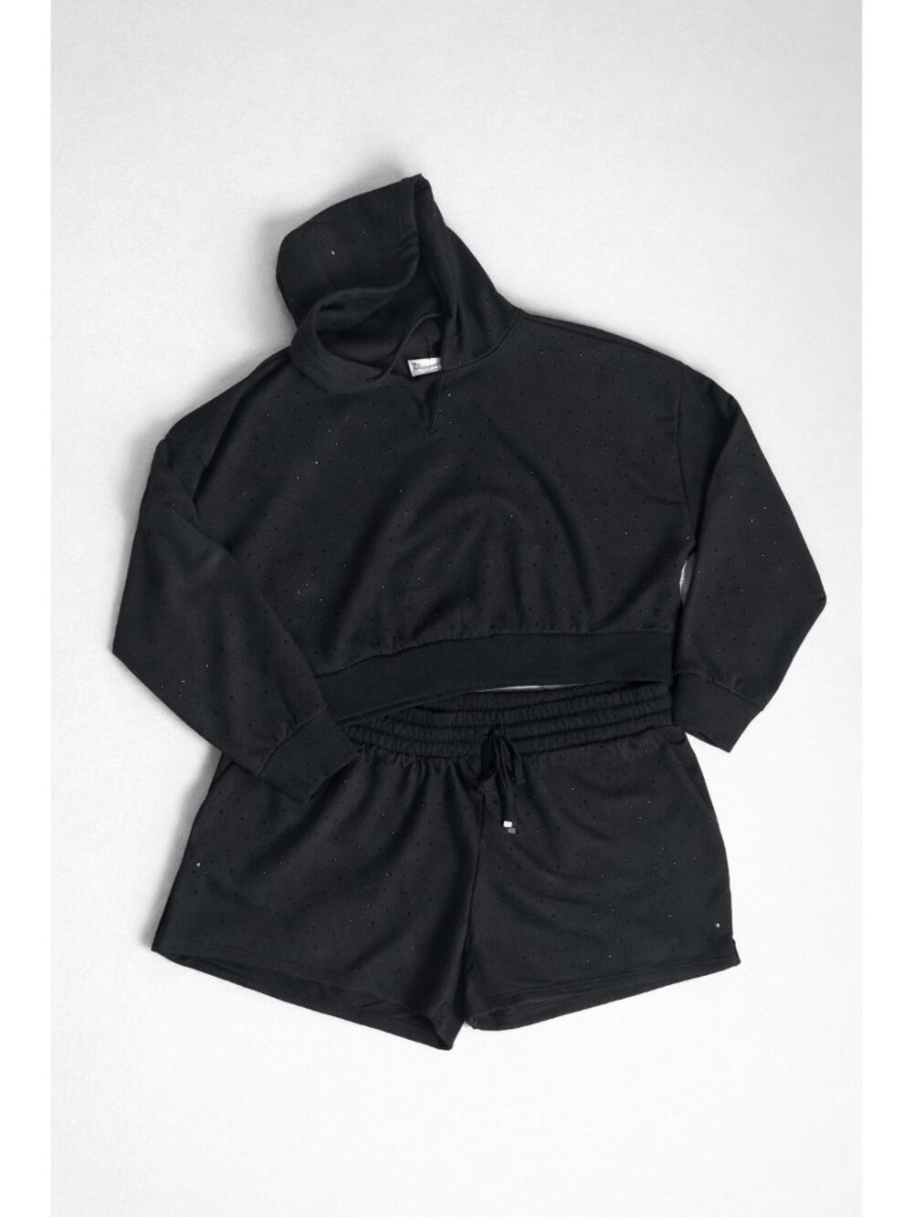 No Boundaries Rhinestone Cropped Hoodie & Shorts Set Women’s XXL NWT 2‑Piece